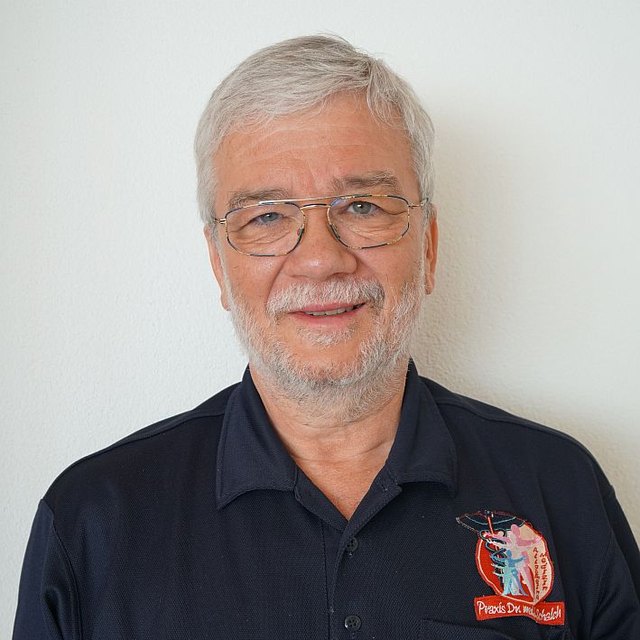 Porträt Dr. med. Emil Schalch